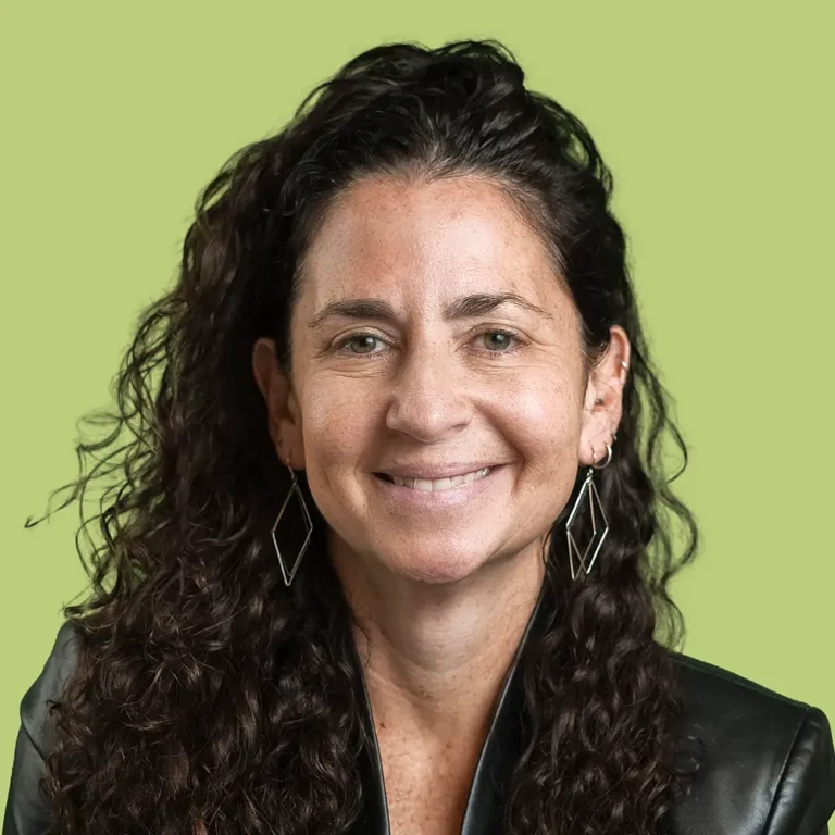 Rachel Albert Headshot